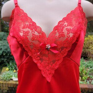 Vintage Red Lace-Trim Slip Dress 36 Floral Bow Accent Sliperfection Adjustable